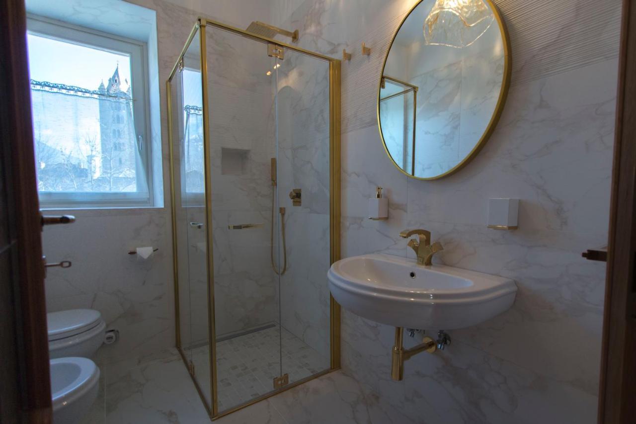Le Sou Tri Apartment Aosta Bagian luar foto